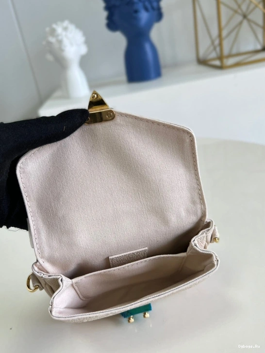 MICRO METIS Louis Vuitton 0402